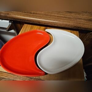 Joshua Maxwell Studio 2-piece Red/White Geometric Ceramic Servicing Plates